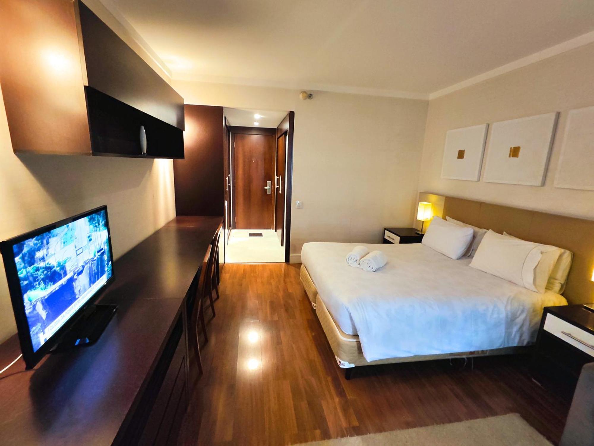 Book A Flat Gran Plaza Paulista Hotel
